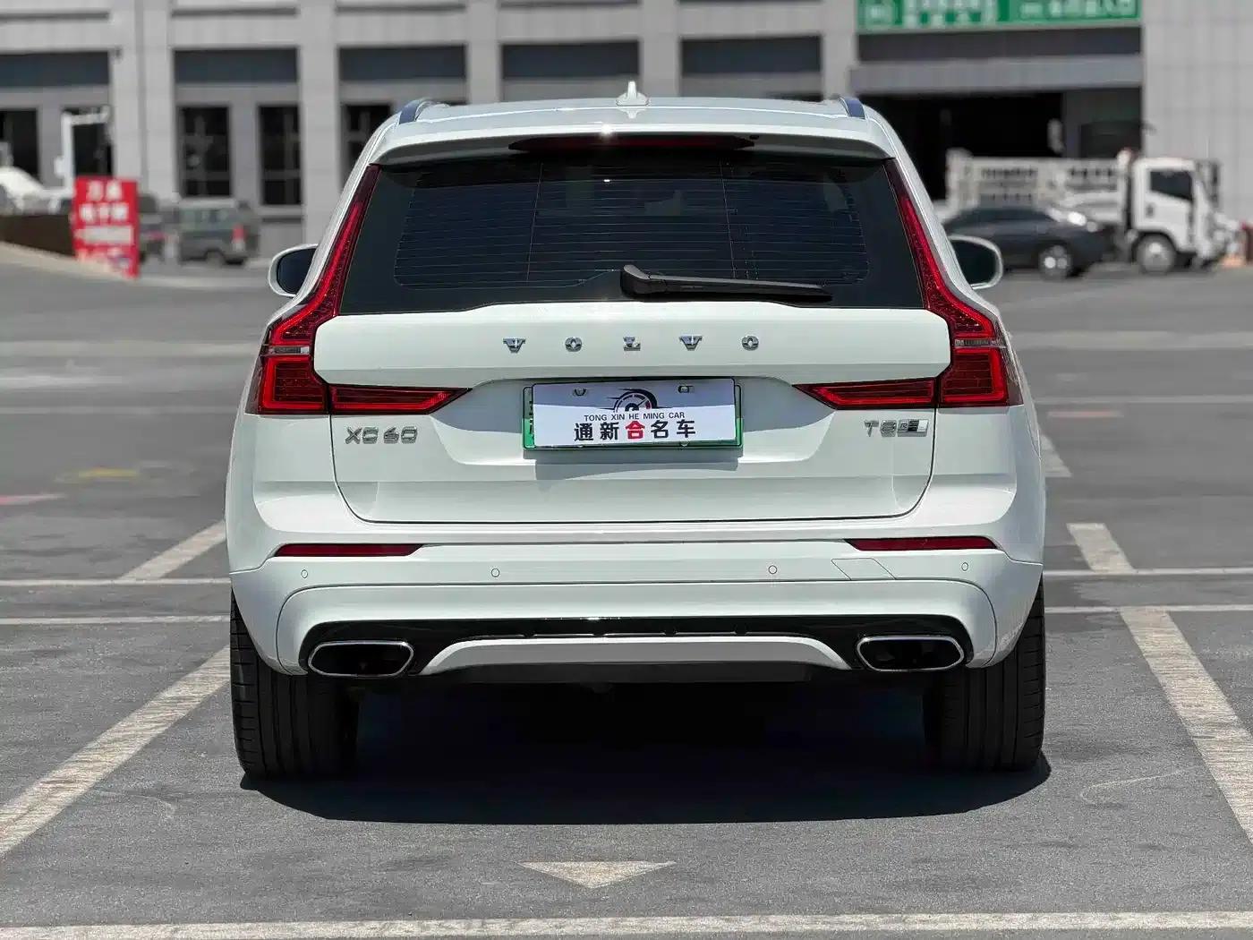 2019 Volvo XC60 Plug-in Hybrid T8 E-Drive Hybrid Smart Sport Edition (China V Emission Standard) — миниатюра 7