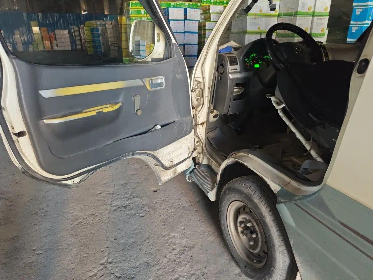 Foton Scenic 2014 2.5T Express Classic Long-Wheelbase High-Roof Version with 4J25TC Engine — миниатюра 16