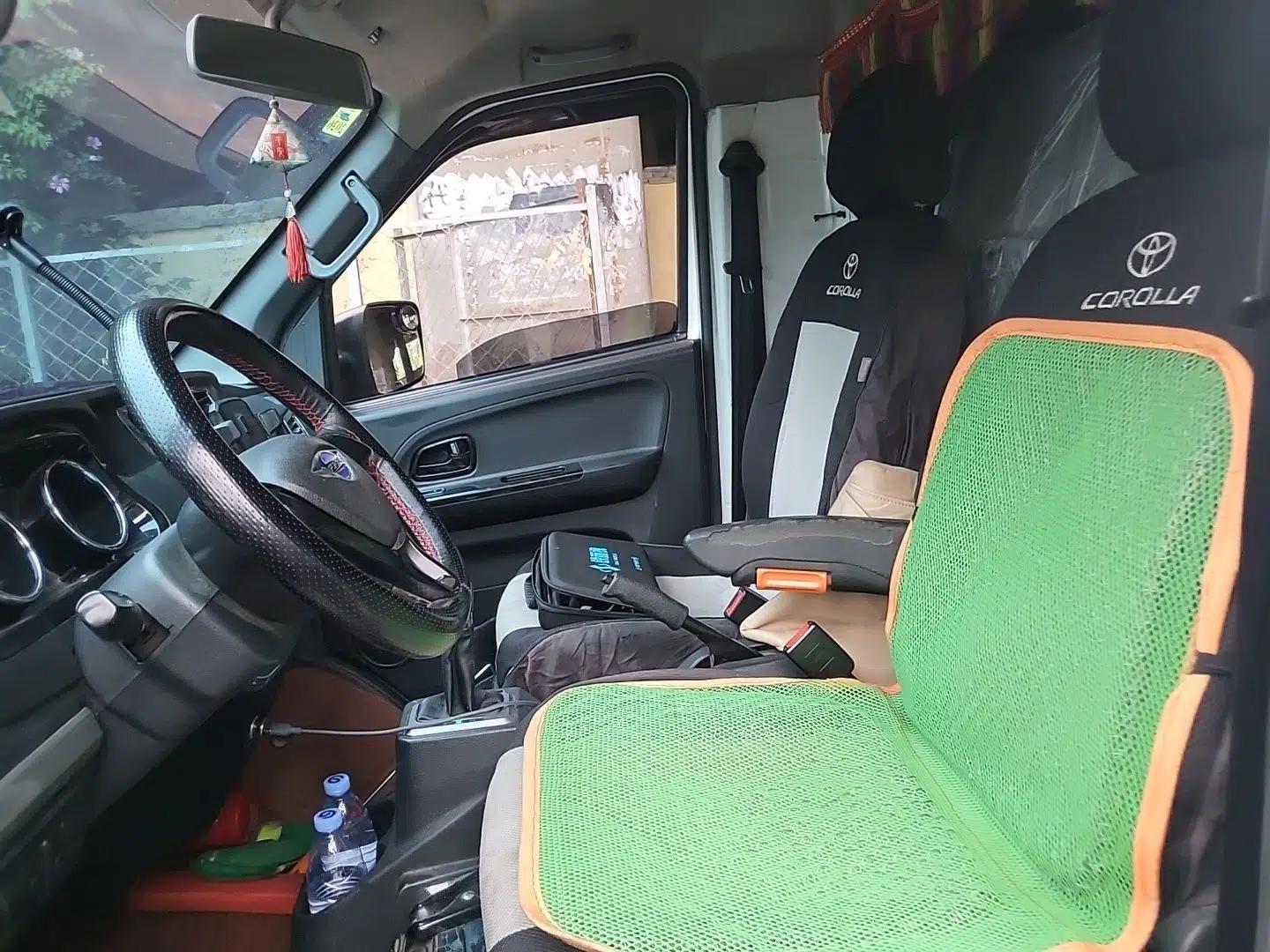 Foton Skyworth EV6 2023 Fast and Slow Charging Version — миниатюра 15