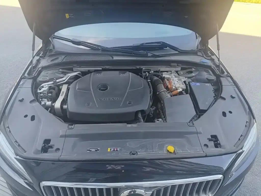 2024 Volvo S90 Plug-in Hybrid, All-Wheel Drive, Long Range, Inscription Luxury Edition — миниатюра 16
