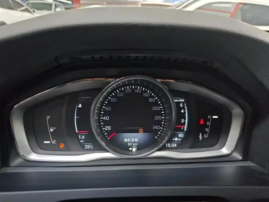 2015 Volvo V60 T5 Smart Edition — миниатюра 14