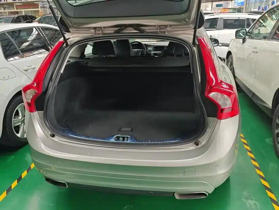 2015 Volvo V60 T5 Smart Edition — миниатюра 4