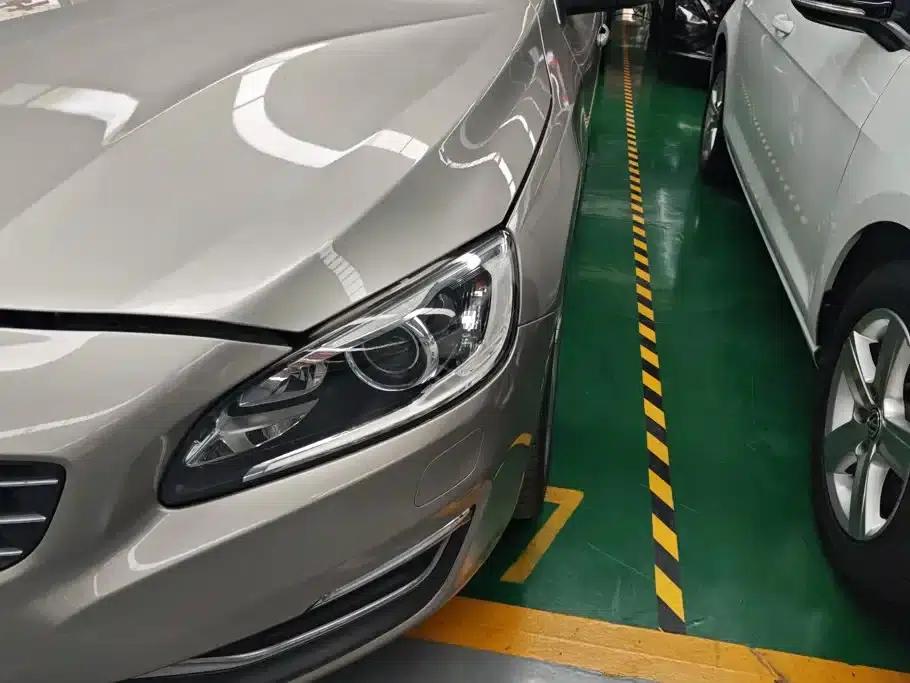 2015 Volvo V60 T5 Smart Edition — миниатюра 5