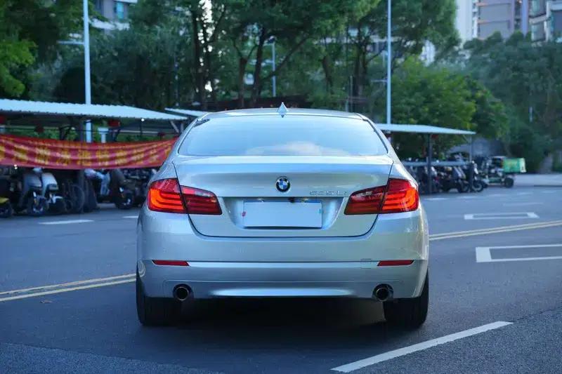 BMW 5 Series 2011 535Li Luxury — миниатюра 6