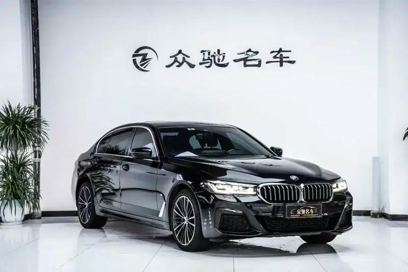 2022 BMW 5 Series Facelift 530Li Leading Edition M Sport Package — миниатюра 3