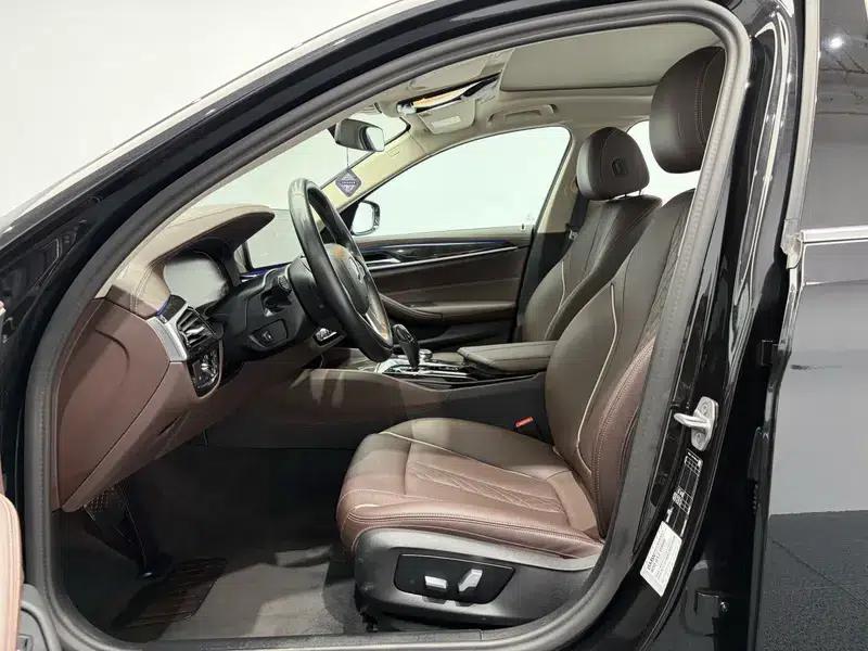 BMW 5 Series 2022 Facelift 525Li Luxury Package — миниатюра 13