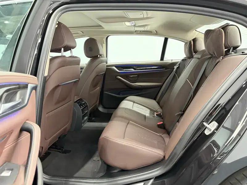 BMW 5 Series 2022 Facelift 525Li Luxury Package — миниатюра 14