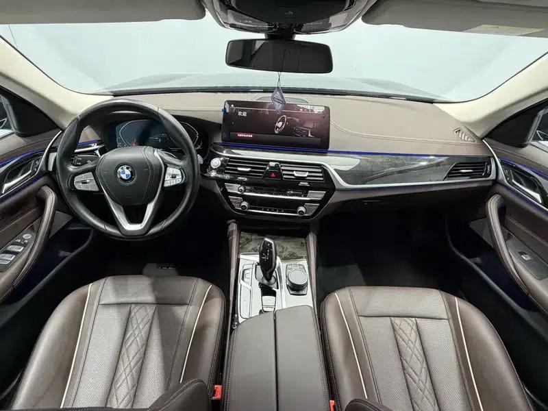 BMW 5 Series 2022 Facelift 525Li Luxury Package — миниатюра 9