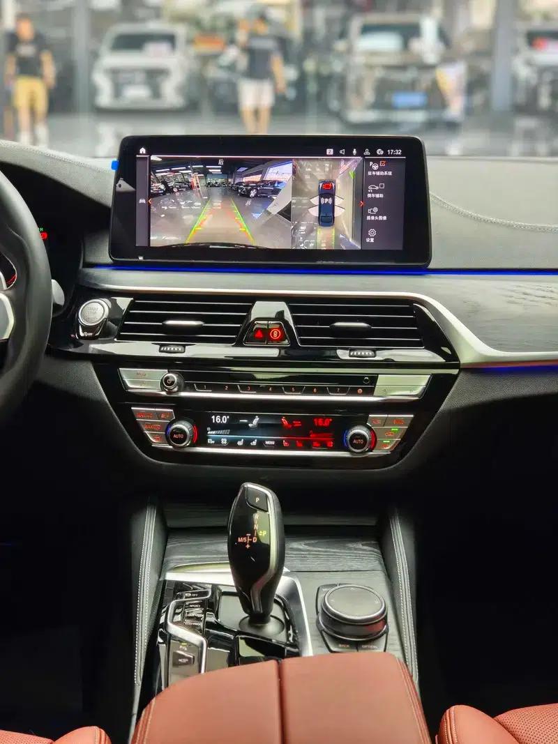2023 BMW 5 Series Facelift 530Li Luxury M Sport Package — миниатюра 11