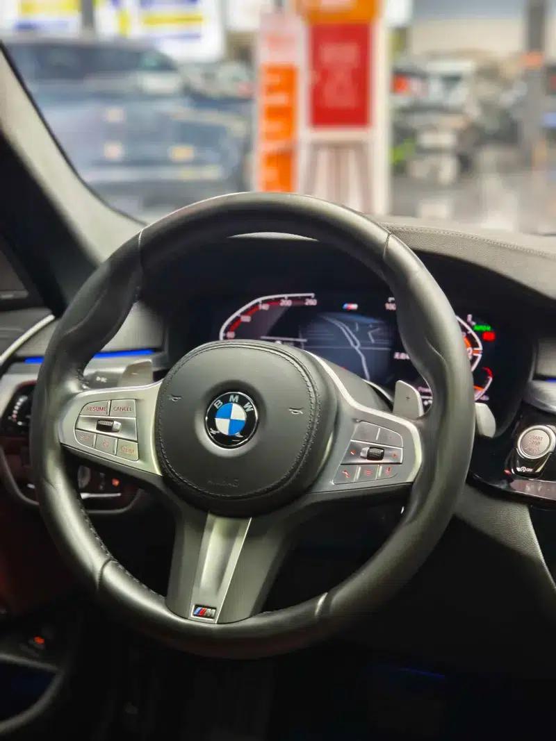 2023 BMW 5 Series Facelift 530Li Luxury M Sport Package — миниатюра 12
