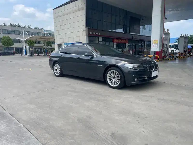 BMW 5 Series 2013 525Li Luxury — миниатюра 3