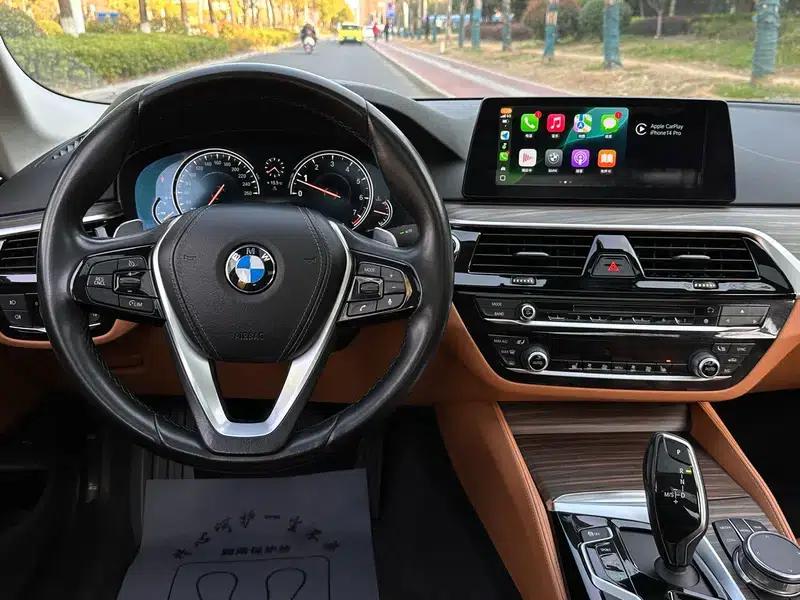 2018 BMW 5 Series 530Li Leading Luxury Package — миниатюра 14