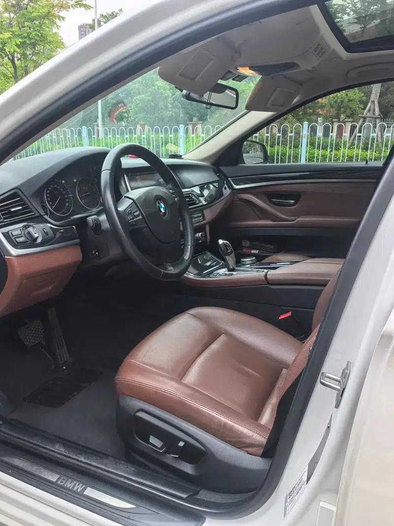 2014 BMW 5 Series 520Li Elegant Edition — миниатюра 16