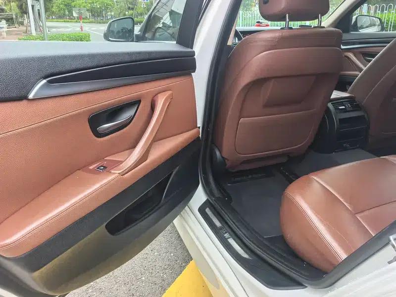 2014 BMW 5 Series 520Li Elegant Edition — миниатюра 8
