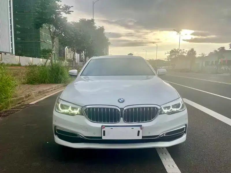2019 BMW 5 Series Facelift 525Li Luxury Package — миниатюра 2