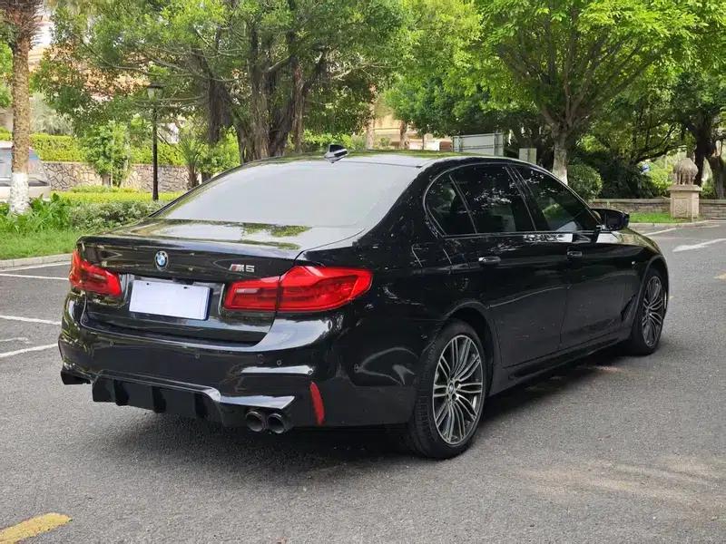 2018 BMW 5 Series Facelift 530Li Leading Edition M Sport Package — миниатюра 7