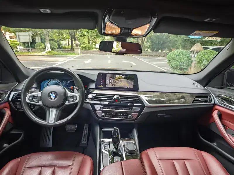 2018 BMW 5 Series Facelift 530Li Leading Edition M Sport Package — миниатюра 8