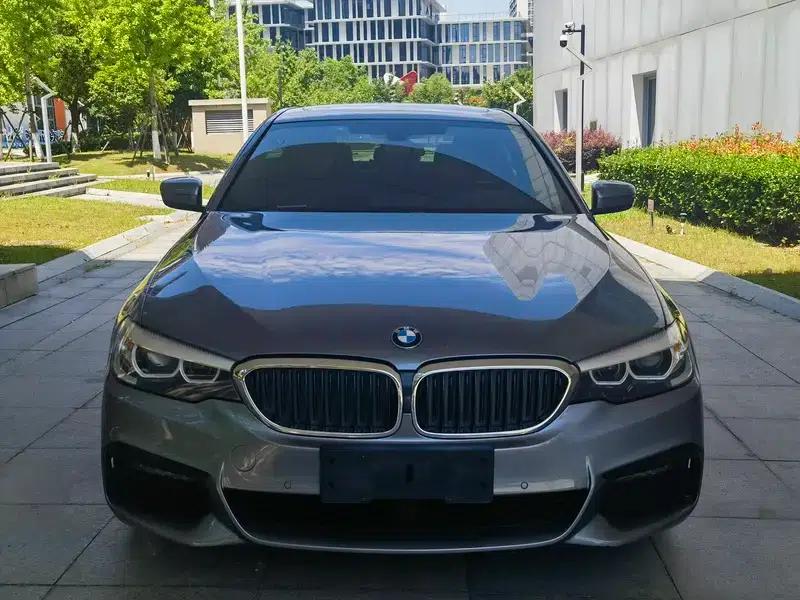 BMW 5 Series (Imported) 2019 525i M Sport Package — миниатюра 2