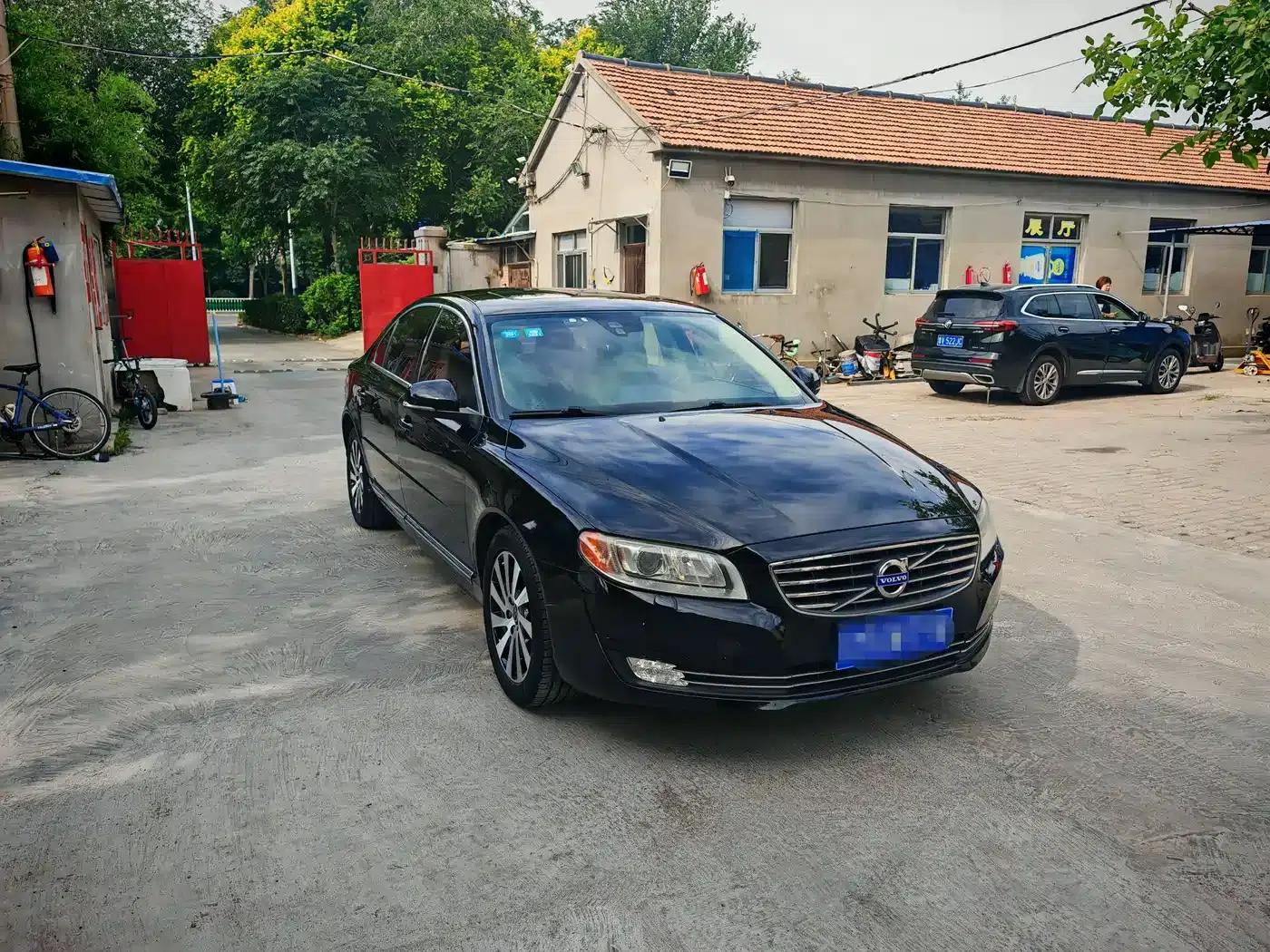 2014 Volvo S80L 2.0T T5 Smart Edition — миниатюра 3