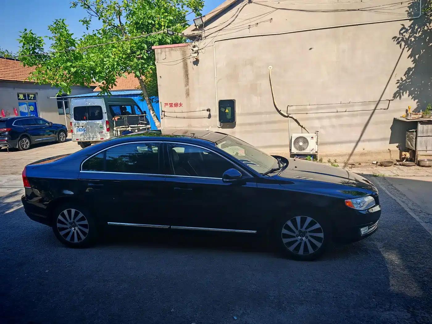 2015 Volvo S80L 2.0T T5 Smart Edition — миниатюра 13