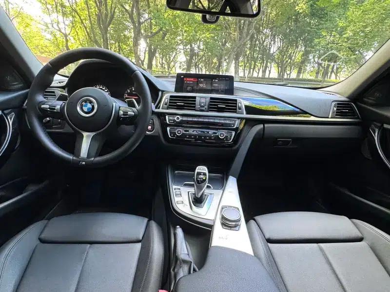 2018 BMW 3 Series 320Li Leading M Sport Package — миниатюра 10