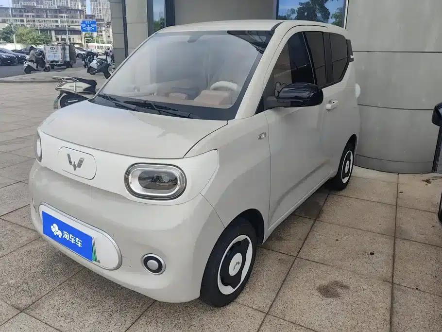 Hongguang MINIEV 2024 Third Generation 215km/h Youth Edition — миниатюра 1