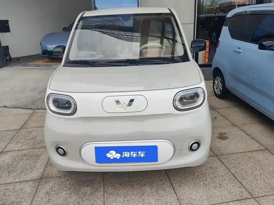 Hongguang MINIEV 2024 Third Generation 215km/h Youth Edition — миниатюра 2