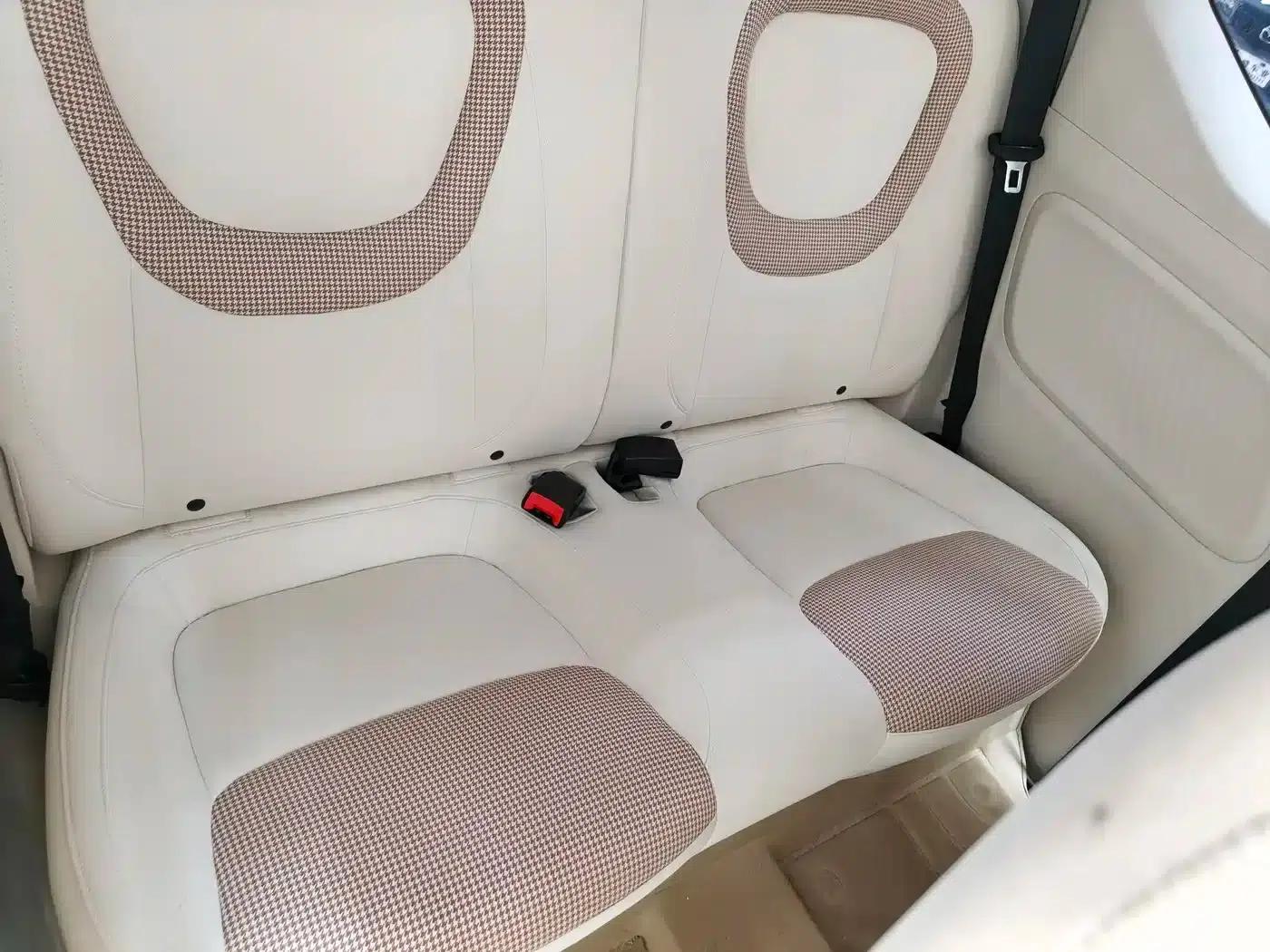 Hongguang MINIEV 2024 Third Generation 215km/h Youth Edition — миниатюра 10
