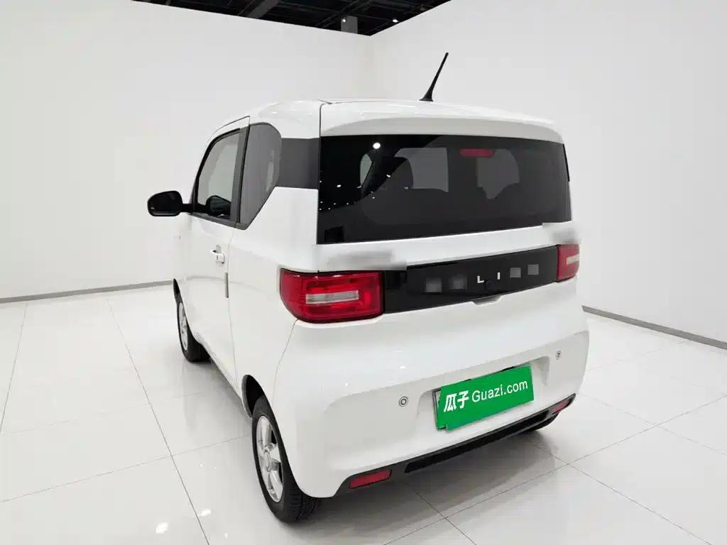 Hongguang MINIEV 2020 Easy Edition (Lithium Iron Phosphate) — миниатюра 4