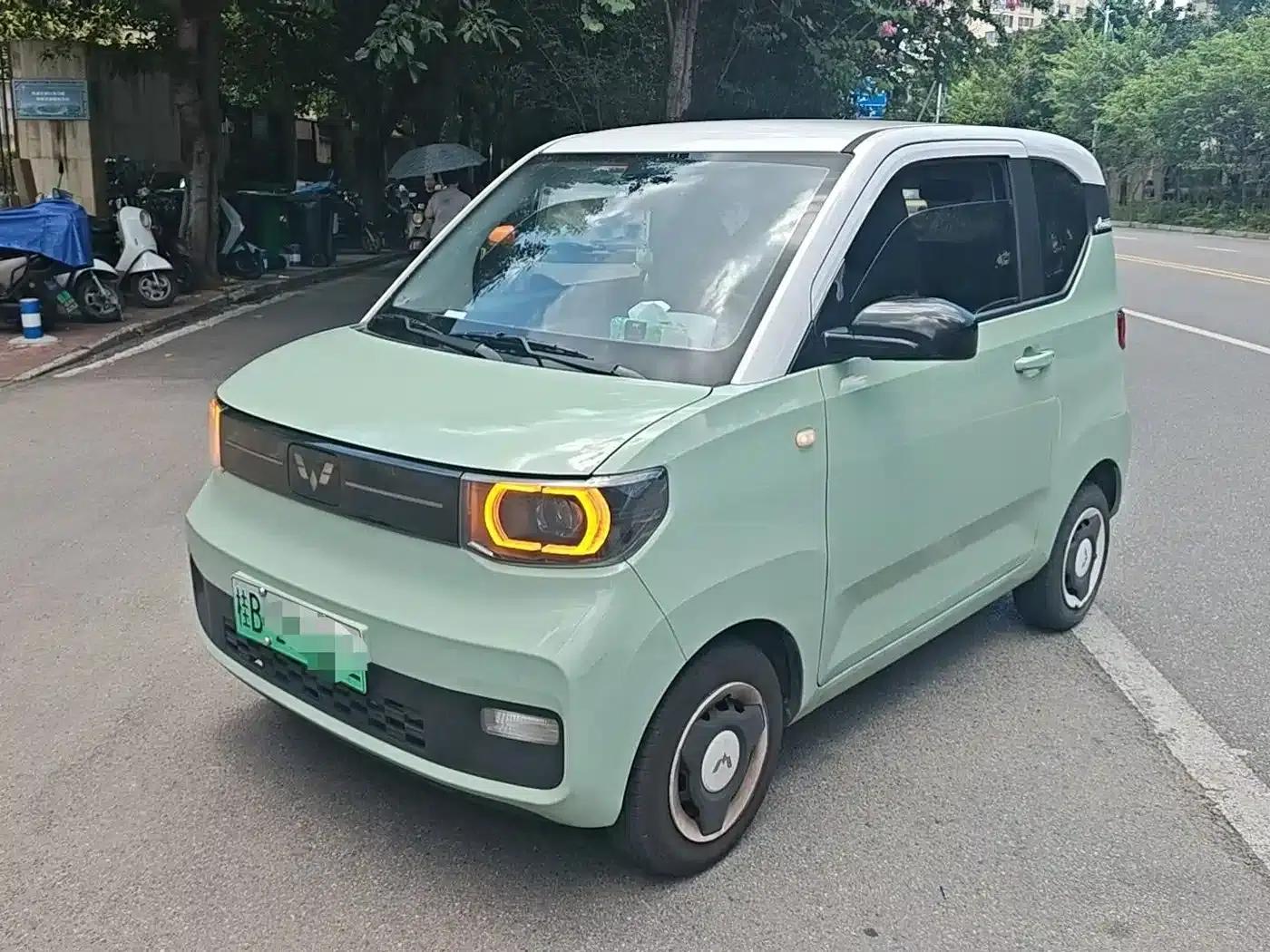 Hongguang MINIEV 2021 Macaron Premium Edition (Lithium Iron Phosphate) — миниатюра 1