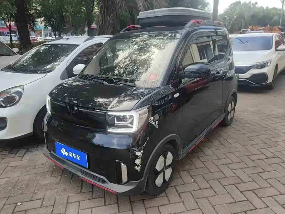 Hongguang MINIEV 2022 GAMEBOY 200km Sport Edition (Lithium Iron Phosphate) — миниатюра 1