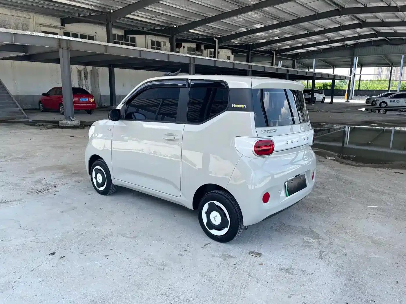 Hongguang MINIEV 2024 Third Generation 215km/h Youth Edition — миниатюра 4
