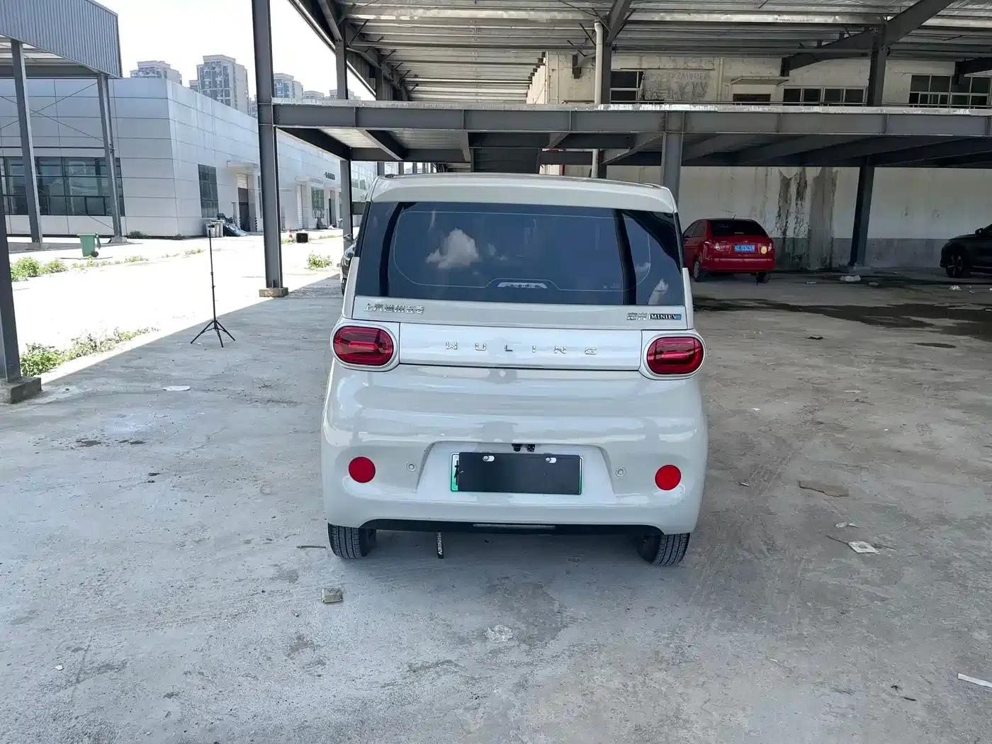 Hongguang MINIEV 2024 Third Generation 215km/h Youth Edition — миниатюра 6