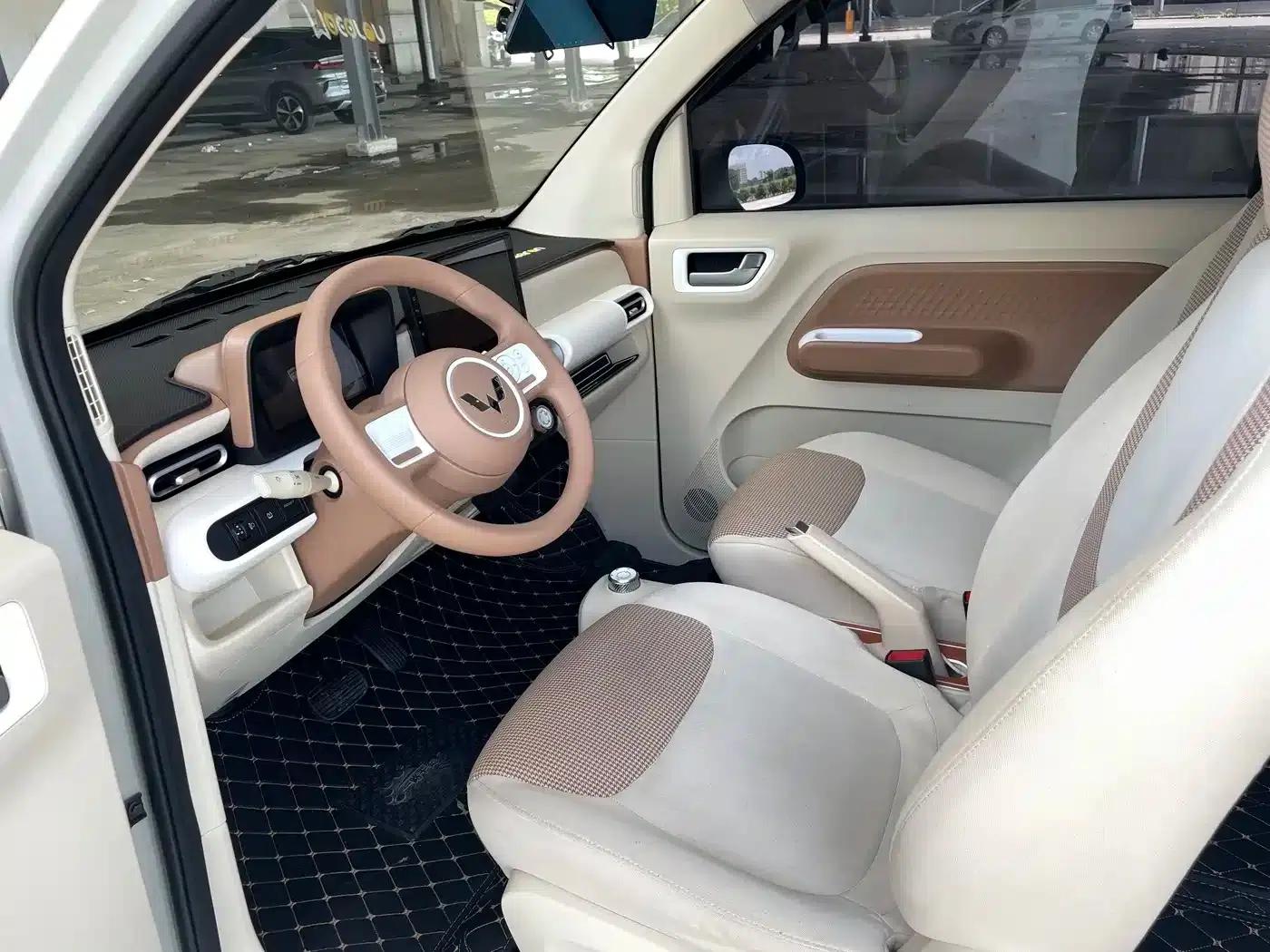 Hongguang MINIEV 2024 Third Generation 215km/h Youth Edition — миниатюра 8