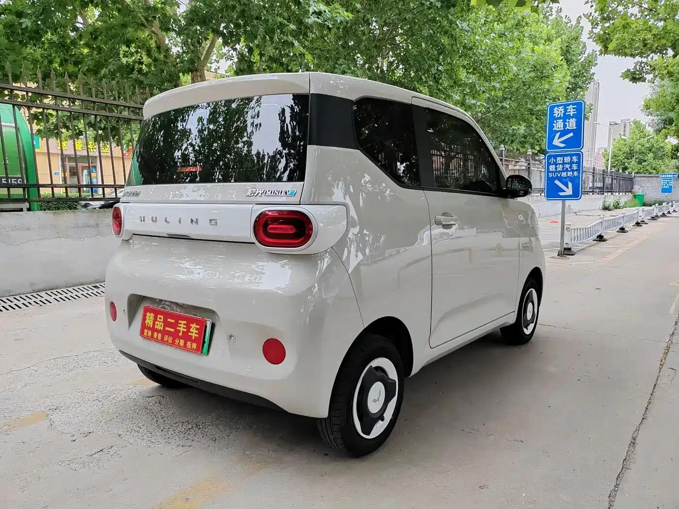 Hongguang MINIEV 2024 Third Generation 215km/h Youth Edition — миниатюра 4