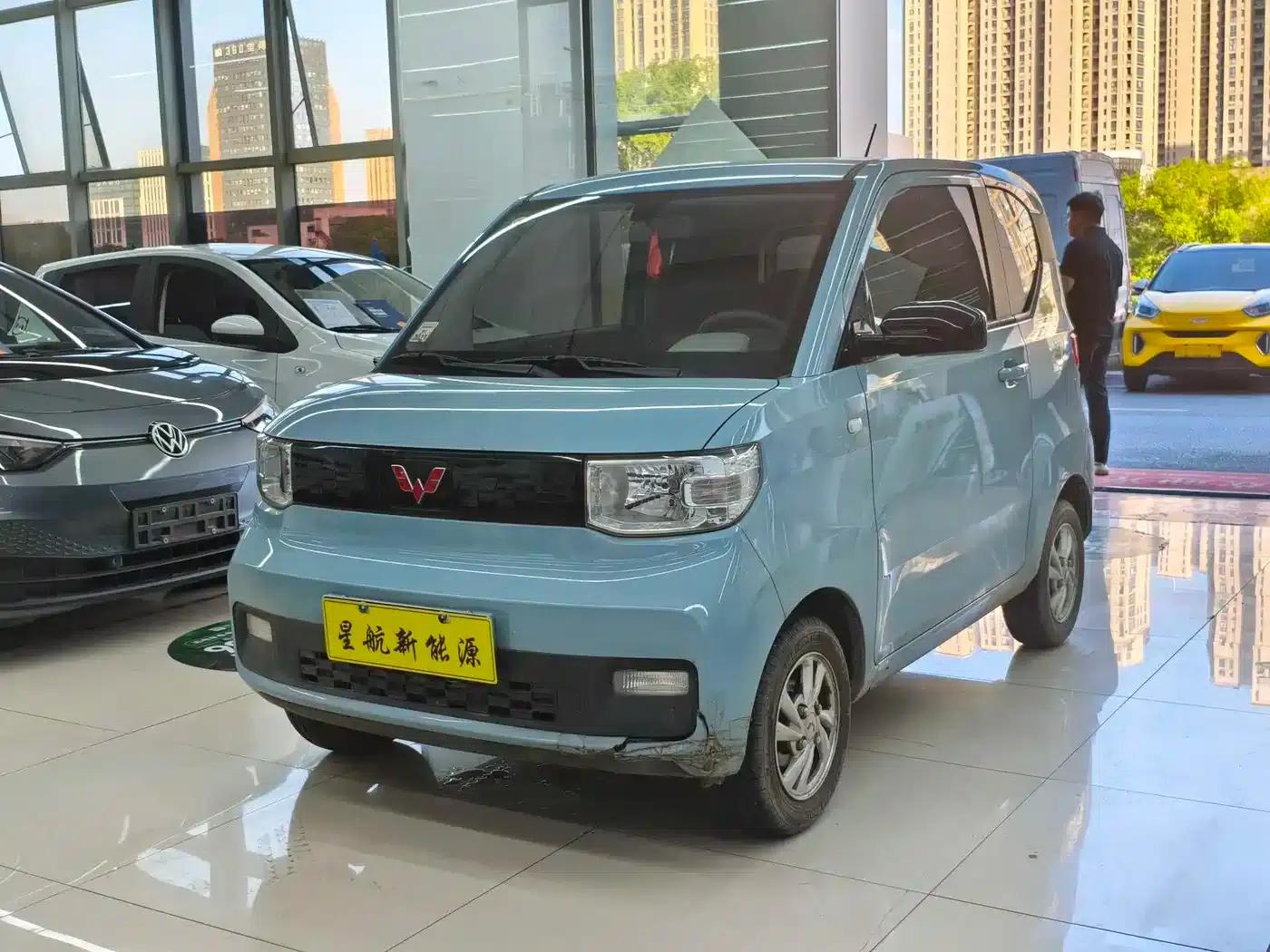 Hongguang MINIEV 2020 Model, Comfort Edition, Lithium Iron Phosphate — миниатюра 1