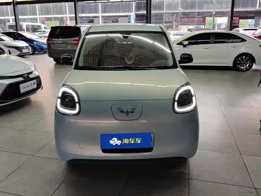 Hongguang MINIEV 2025 Fourth Generation Four-Door Premium Edition — миниатюра 1