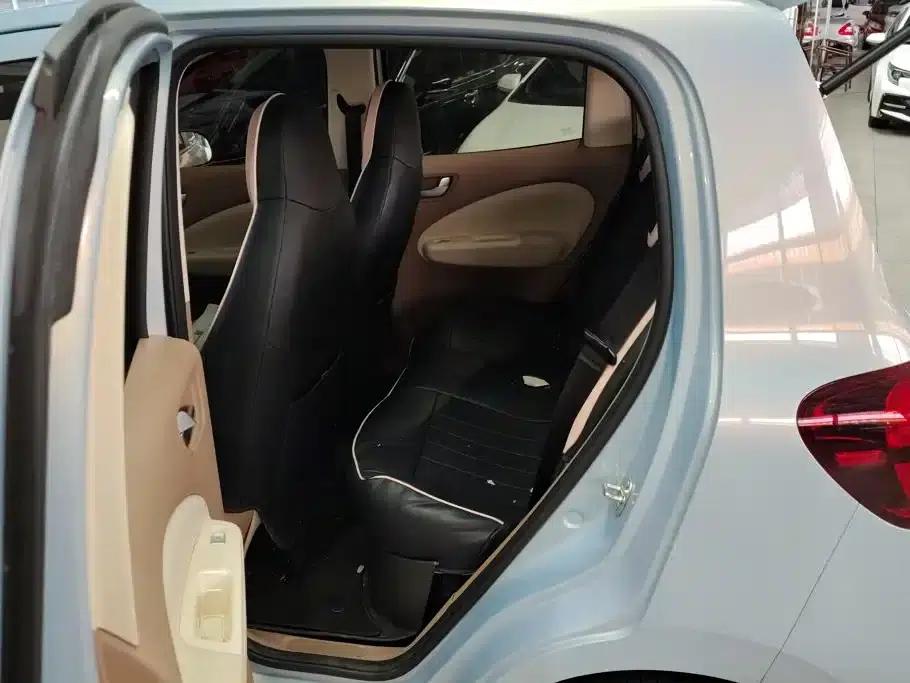 Hongguang MINIEV 2025 Fourth Generation Four-Door Premium Edition — миниатюра 10