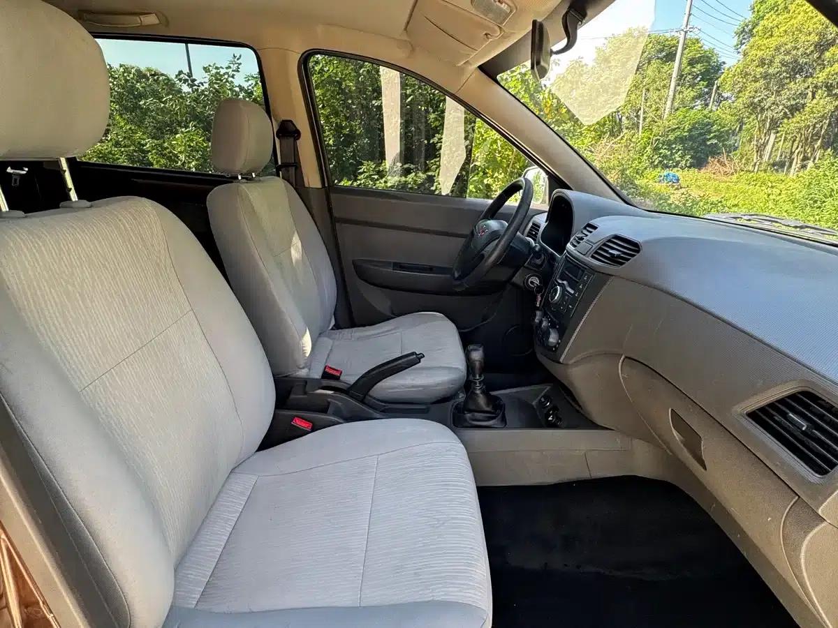 Wuling Hongguang 2021 1.5L S Basic Model LAR — миниатюра 8