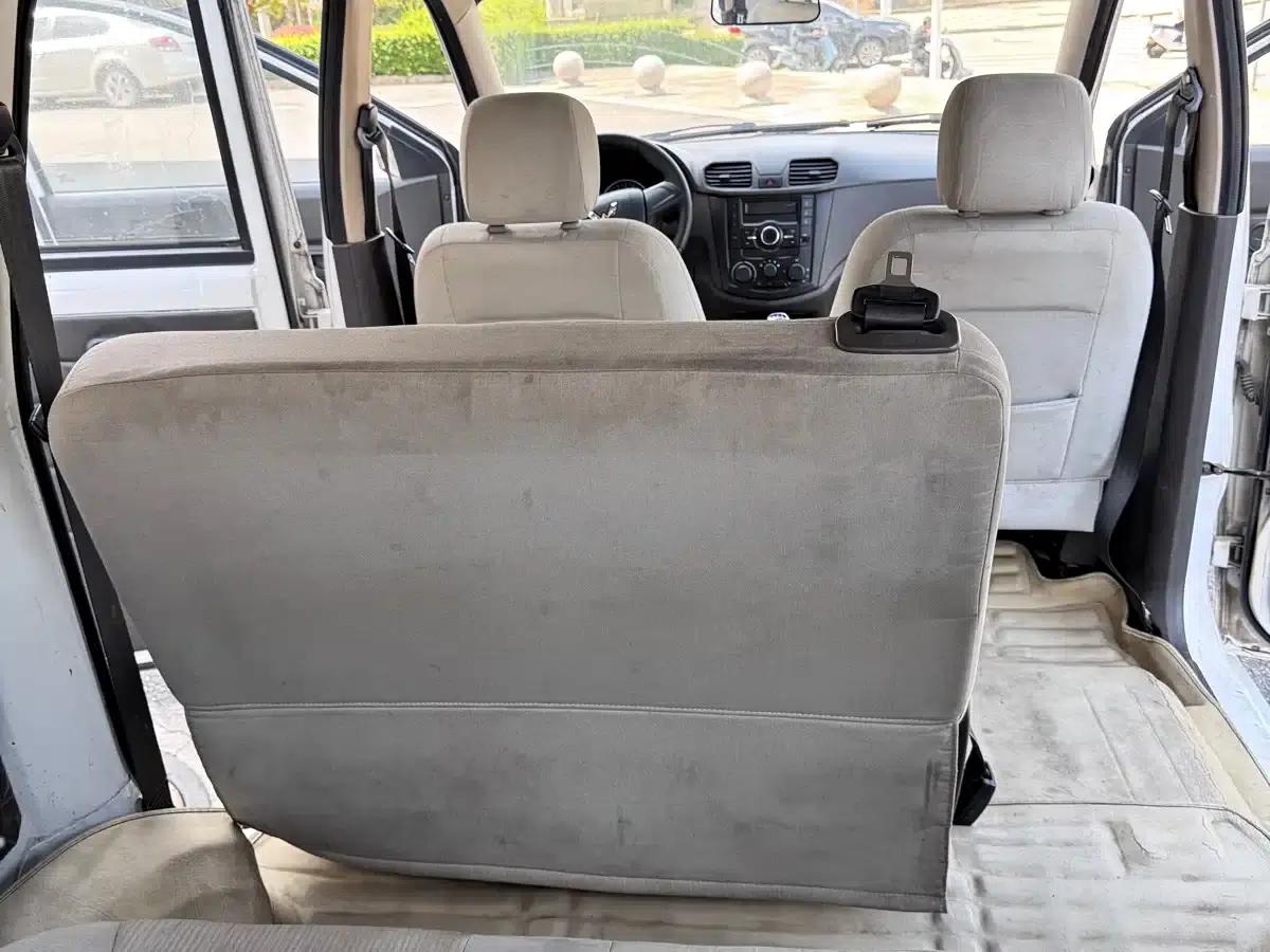 Wuling Hongguang 2016 1.5L S Comfort Model — миниатюра 14