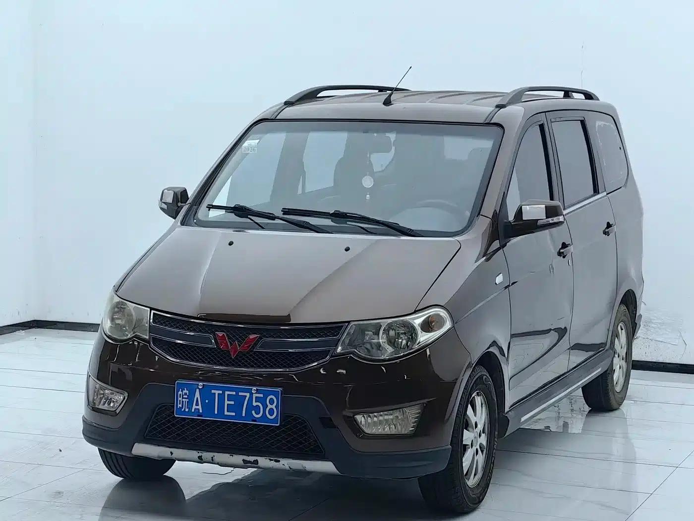 Wuling Hongguang 2014 1.2L S Comfort Model (National IV Emission Standard) — миниатюра 1