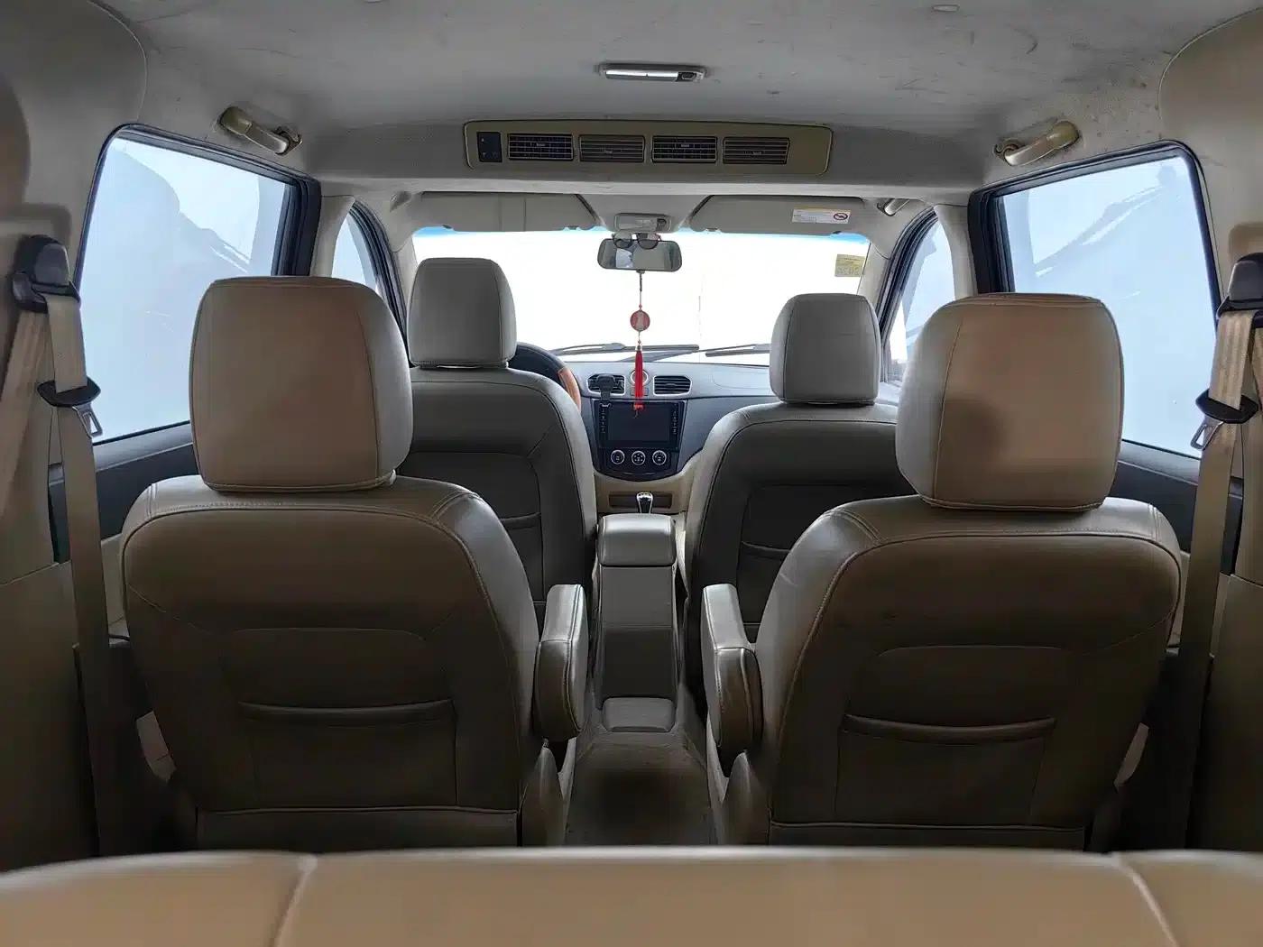 Wuling Hongguang 2014 1.2L S Comfort Model (National IV Emission Standard) — миниатюра 8