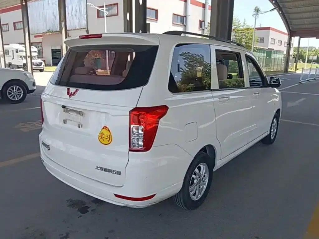 Wuling Hongguang 2019 1.5L S Standard Edition (National VI Emission Standard) LAR — миниатюра 7