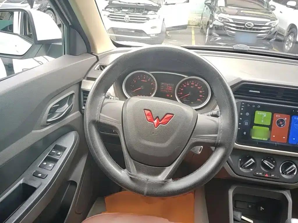 Wuling Hongguang 2021 Facelift 1.5L S Standard Model with Hydraulic Power Steering (LAR) — миниатюра 11