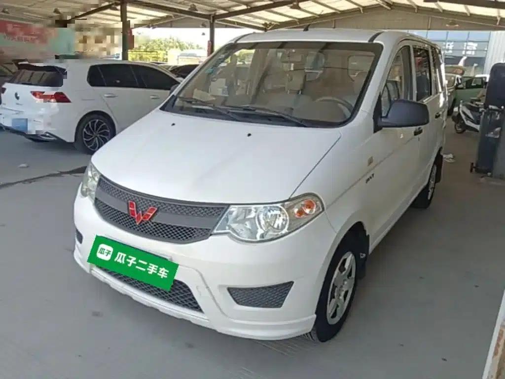 Wuling Hongguang 2015 1.5L S Basic Model (National V Emission Standard) — миниатюра 1