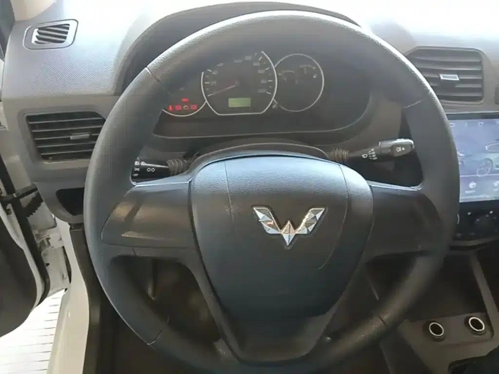 Wuling Hongguang 2015 1.5L S Basic Model (National V Emission Standard) — миниатюра 11