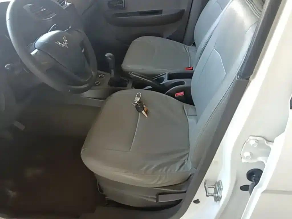 Wuling Hongguang 2015 1.5L S Basic Model (National V Emission Standard) — миниатюра 15