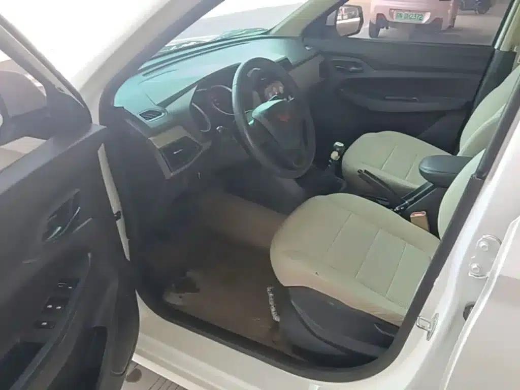 Wuling Hongguang 2021 Facelift 1.5L S Standard Model with Hydraulic Power Steering (LAR) — миниатюра 16