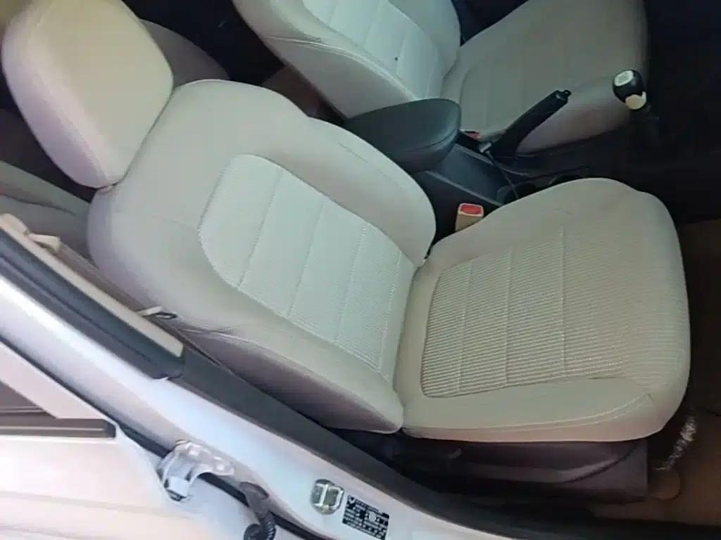 Wuling Hongguang 2021 Facelift 1.5L S Standard Model with Hydraulic Power Steering (LAR) — миниатюра 25