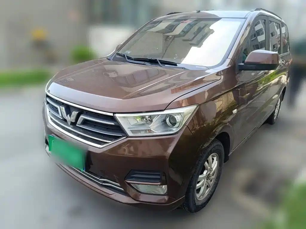 Wuling Hongguang 2018 1.5L S Comfort Model L2B — миниатюра 1